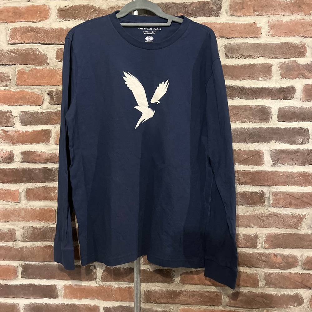 American Eagle Outfitters Navy Long Sleeve Tee with White Graphic
